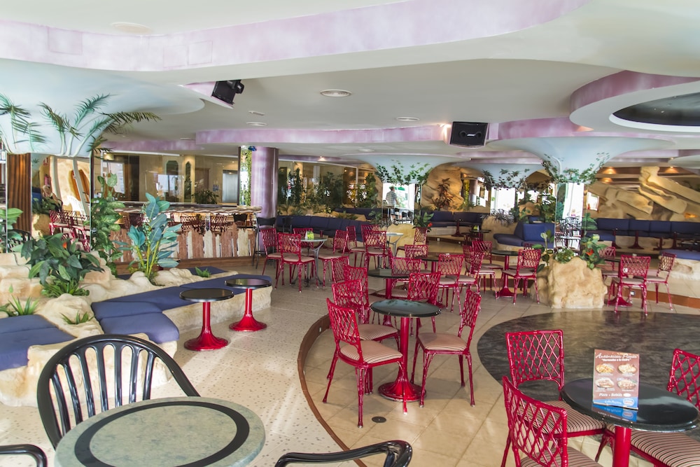 KAKTUS Hotel Benikaktus — Restaurant & bars in Benidorm, Valencian Community