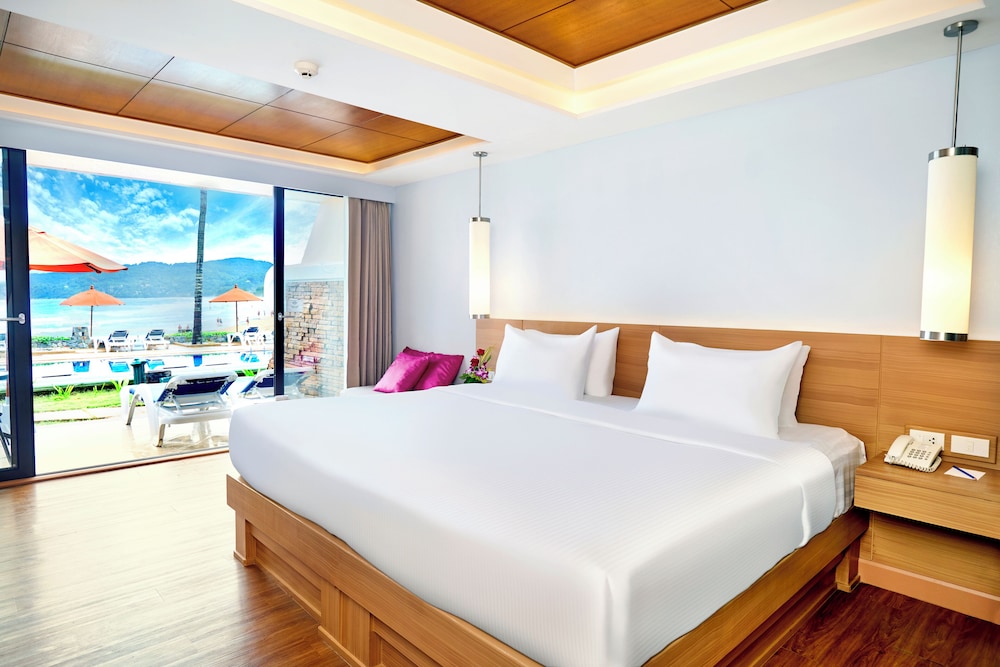 Beyond Karon — Hotel rooms in Karon, Phuket Province