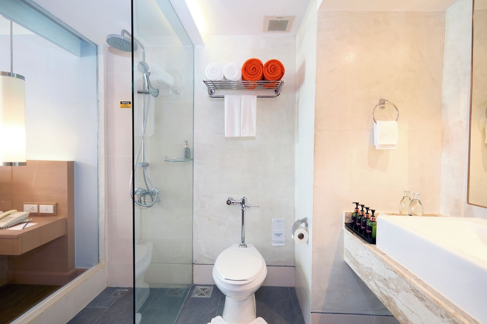 Beyond Karon — Hotel rooms in Karon, Phuket Province