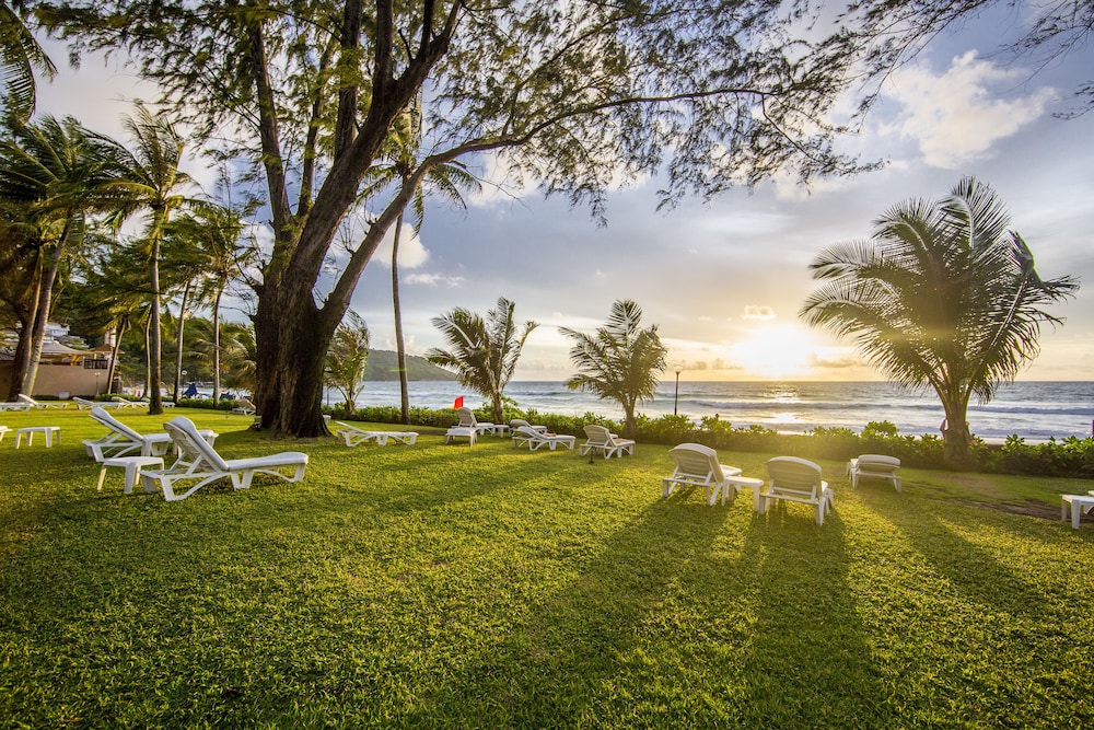 Katathani Phuket Beach Resort — Beach in Karon, Phuket Province