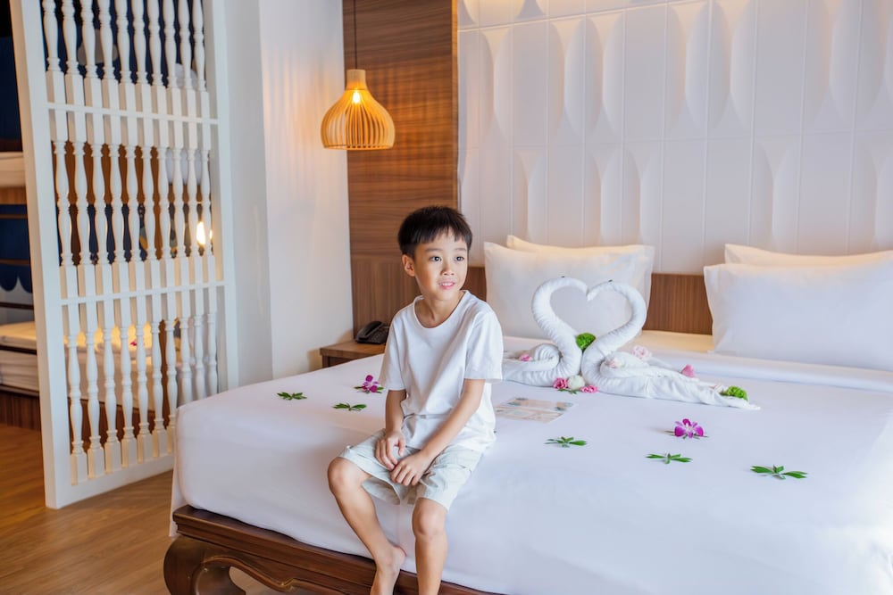 Nipa Resort — Hotel rooms in Patong Beach, Phuket Province