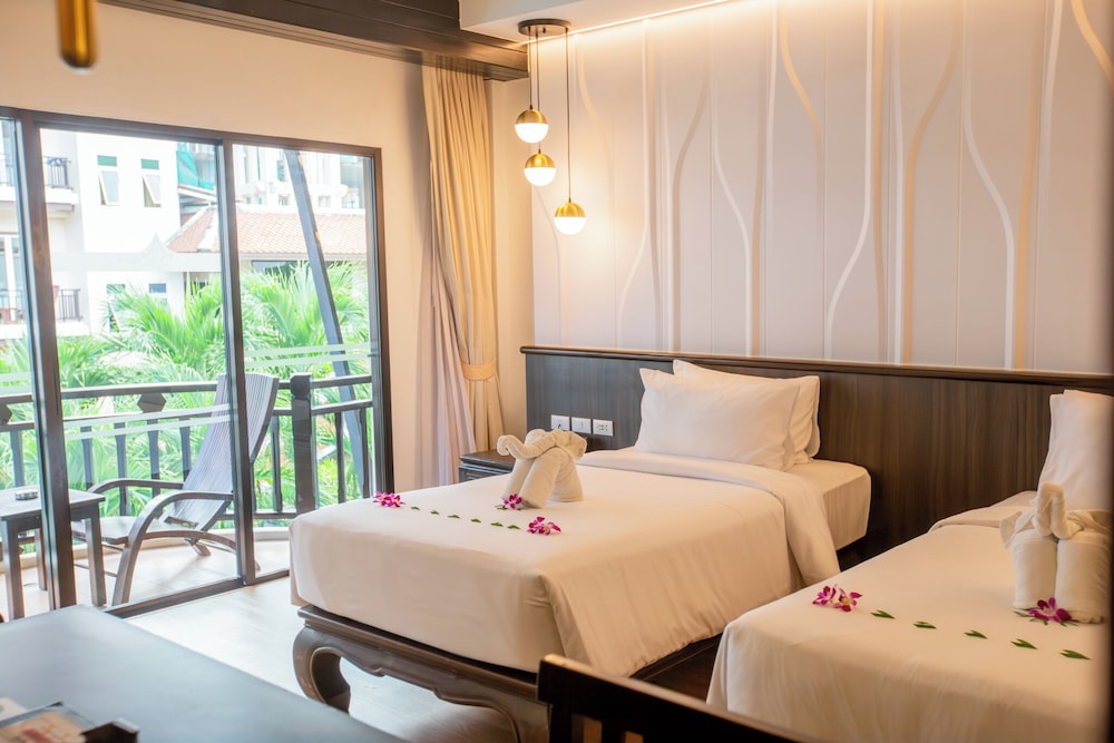 Nipa Resort — Hotel rooms in Patong Beach, Phuket Province
