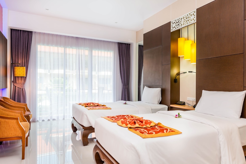 Nipa Resort — Hotel rooms in Patong Beach, Phuket Province