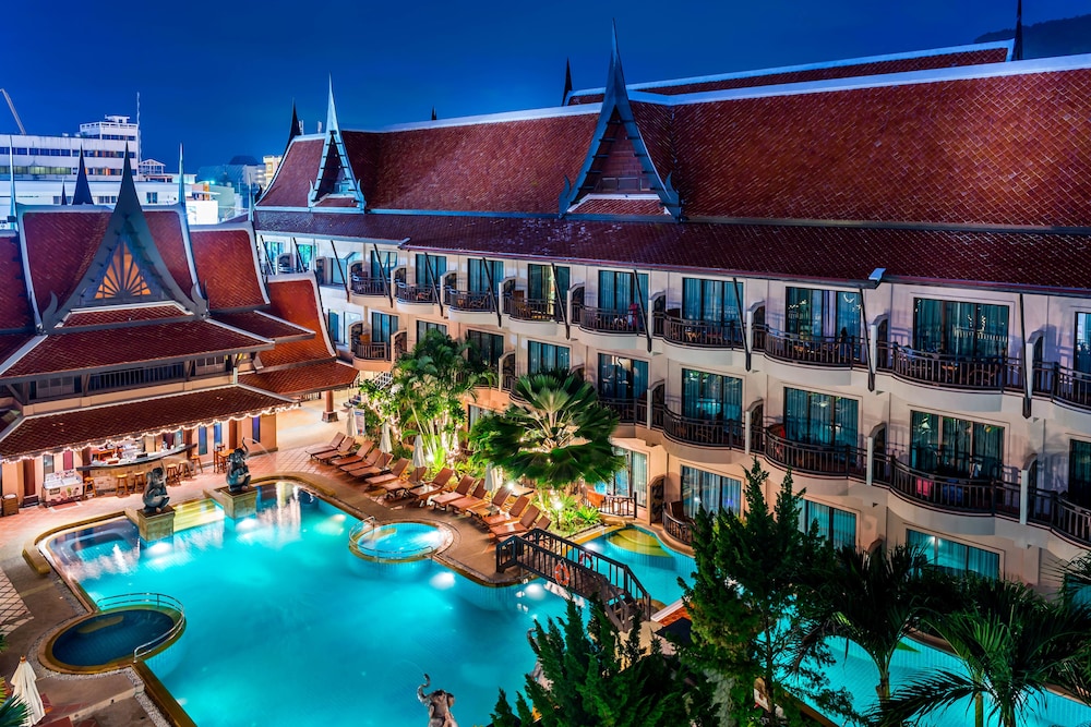 Nipa Resort — Hotel building in Patong Beach, Phuket Province