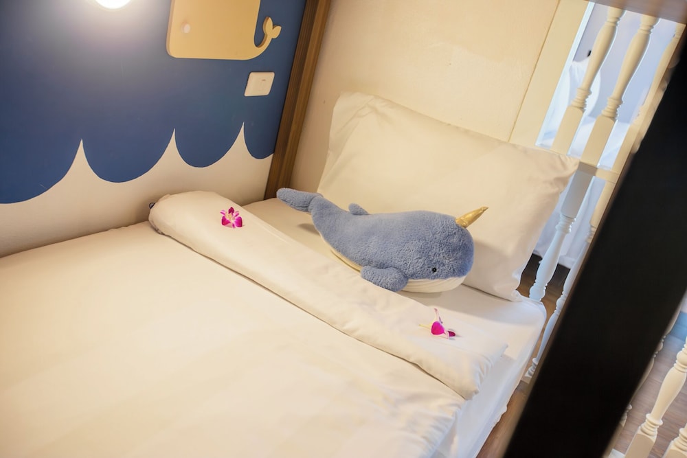 Nipa Resort — Hotel rooms in Patong Beach, Phuket Province