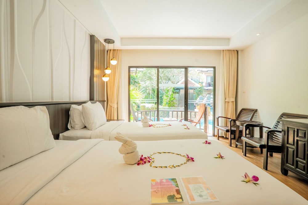 Nipa Resort — Hotel rooms in Patong Beach, Phuket Province