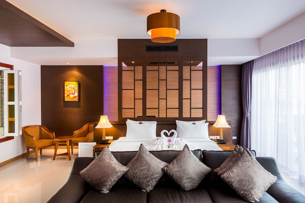 Nipa Resort — Hotel rooms in Patong Beach, Phuket Province