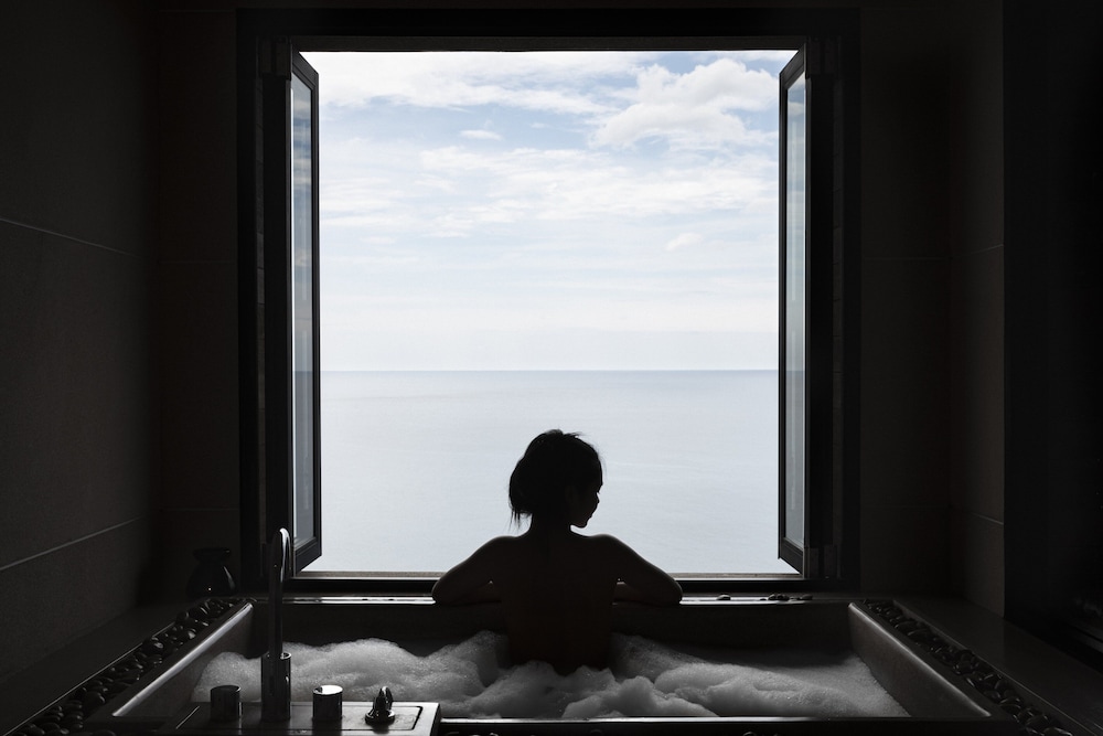 Paresa Resort Phuket — Hotel rooms in Kamala, Phuket Province