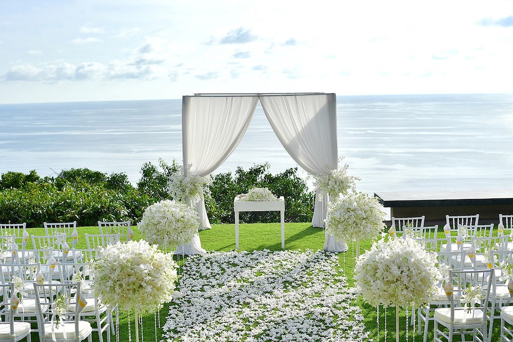 Paresa Resort Phuket — Attractions in the area in Kamala, Phuket Province