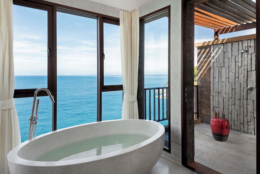 Paresa Resort Phuket — Hotel rooms in Kamala, Phuket Province