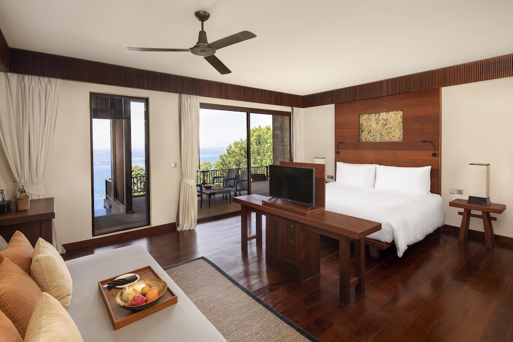 Paresa Resort Phuket — Hotel rooms in Kamala, Phuket Province