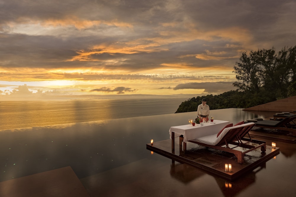 Paresa Resort Phuket — Swimming pool in Kamala, Phuket Province