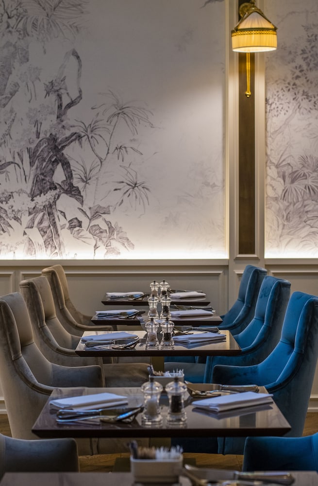 Golden Tower Hotel & Spa — Restaurant & bars in Florence, Tuscany