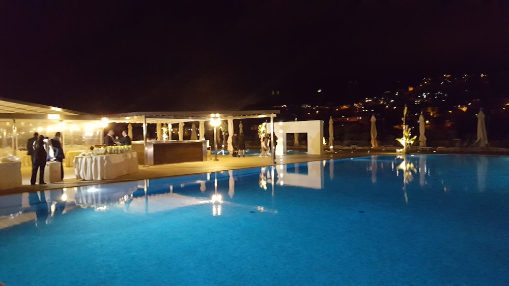 Grand Hotel Moon Valley — Restaurant & bars in Vico Equense, Campania