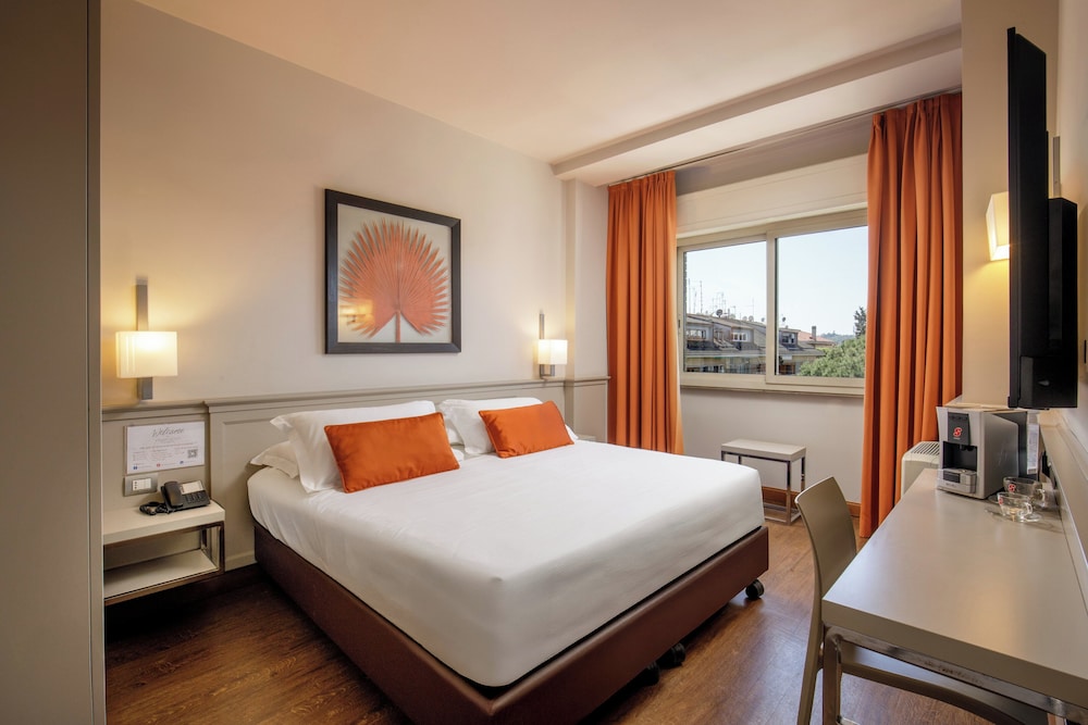 Grand Hotel Fleming by OMNIA hotels — Hotel rooms in Rome, Lazio