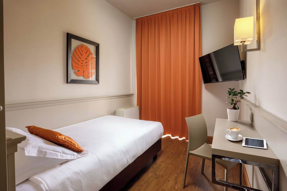 Grand Hotel Fleming by OMNIA hotels — Hotel rooms in Rome, Lazio