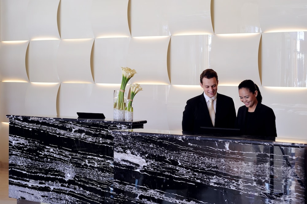 Avani Deira Dubai Hotel — Hotel building in Dubai