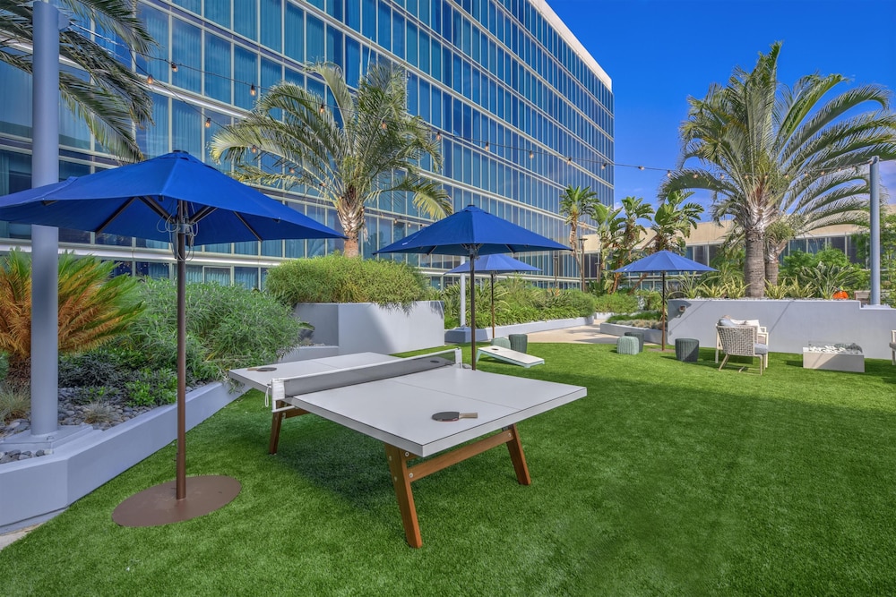 Hilton Anaheim — Sports & recreation in Anaheim, California