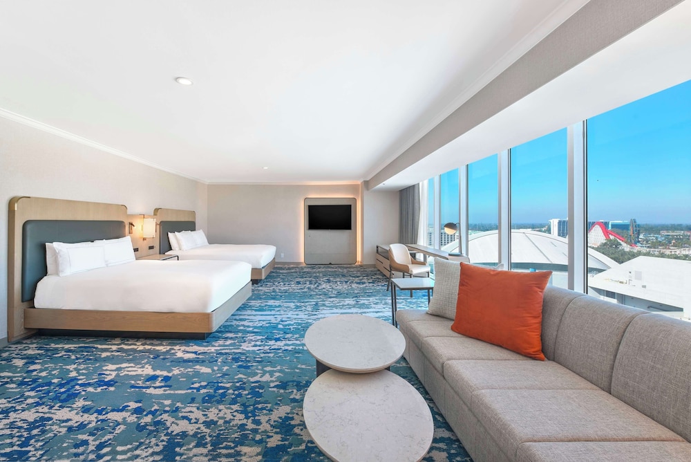 Hilton Anaheim — Hotel rooms in Anaheim, California
