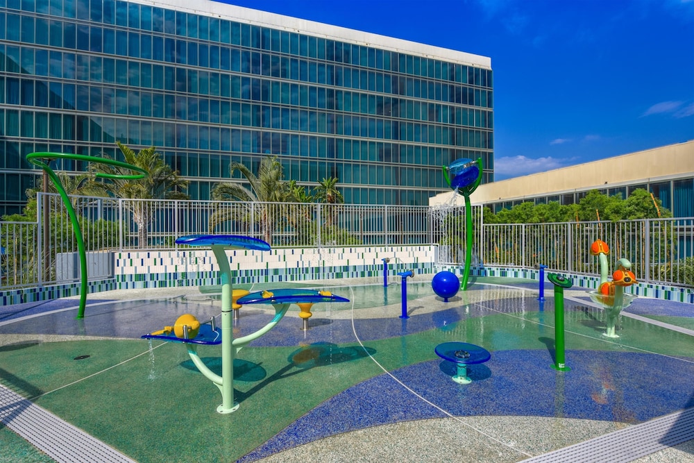 Hilton Anaheim — Attractions for children in Anaheim, California