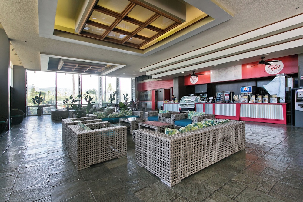 Skyline Island Colony Hotel — Restaurant & bars in Honolulu, Hawaii