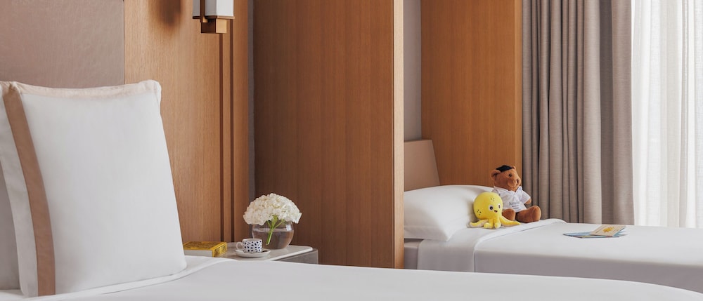 Jumeirah Beach Hotel Dubai — Rooms in Dubai