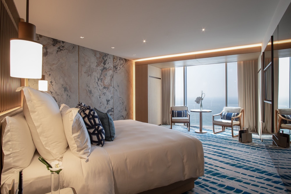 Jumeirah Beach Hotel Dubai — Rooms in Dubai