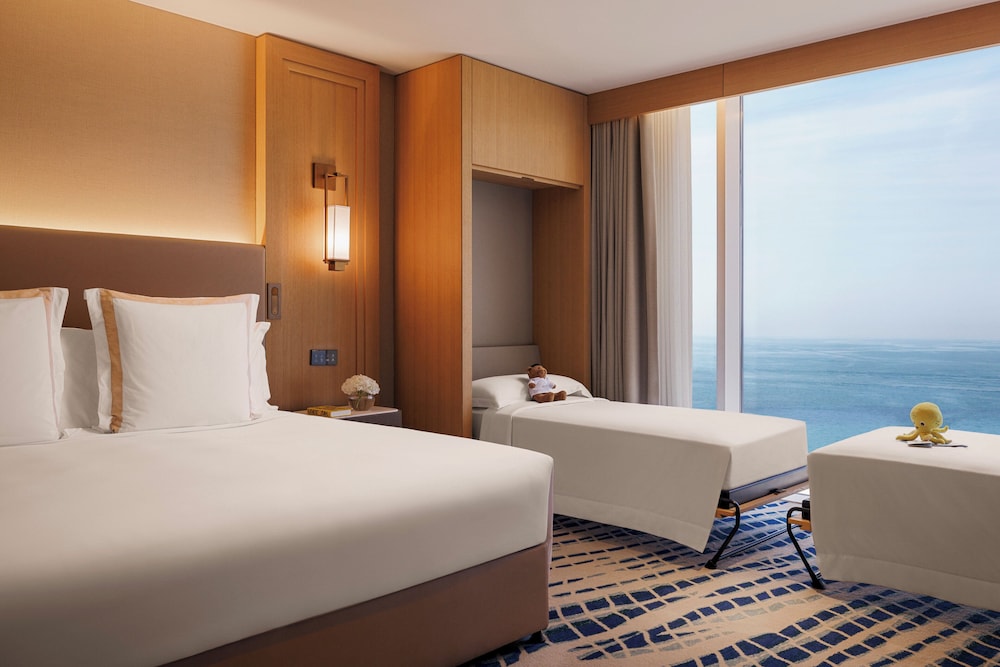 Jumeirah Beach Hotel Dubai — Rooms in Dubai