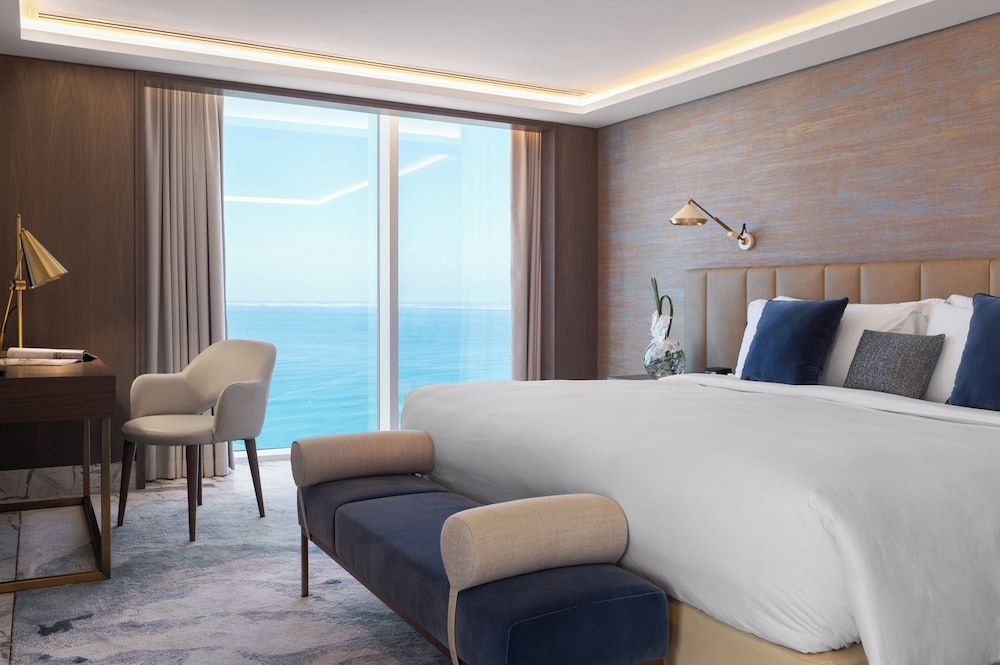 Jumeirah Beach Hotel Dubai — Rooms in Dubai