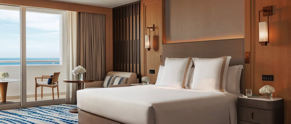 Jumeirah Beach Hotel Dubai — Rooms in Dubai