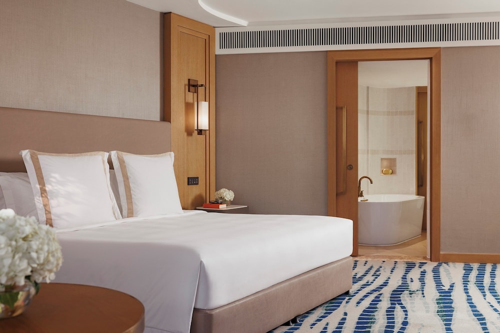 Jumeirah Beach Hotel Dubai — Rooms in Dubai