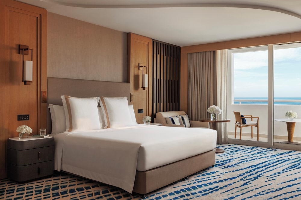 Jumeirah Beach Hotel Dubai — Rooms in Dubai