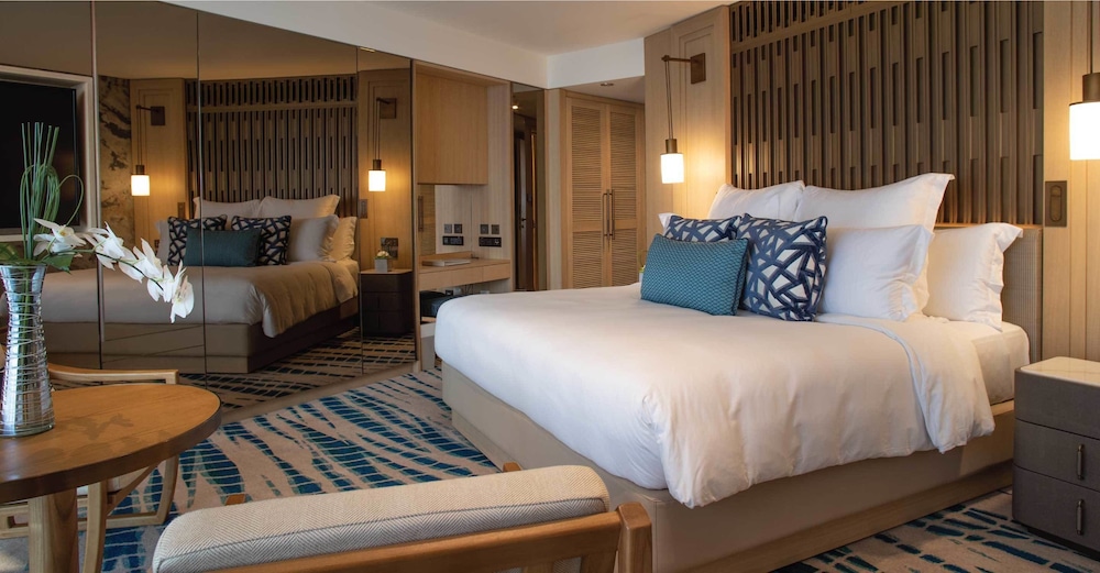 Jumeirah Beach Hotel Dubai — Rooms in Dubai