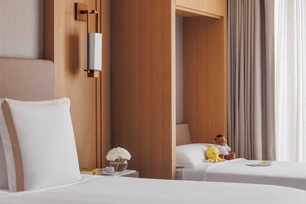 Jumeirah Beach Hotel Dubai — Rooms in Dubai