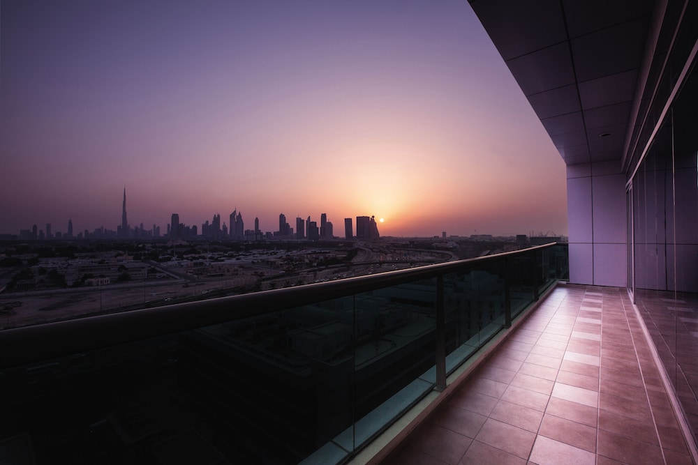 Mövenpick Hotel & Apartments Bur Dubai — Attractions in the area in Dubai