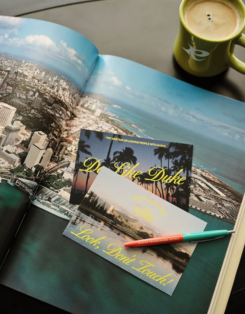 Romer House Waikiki — Beach in Honolulu, Hawaii