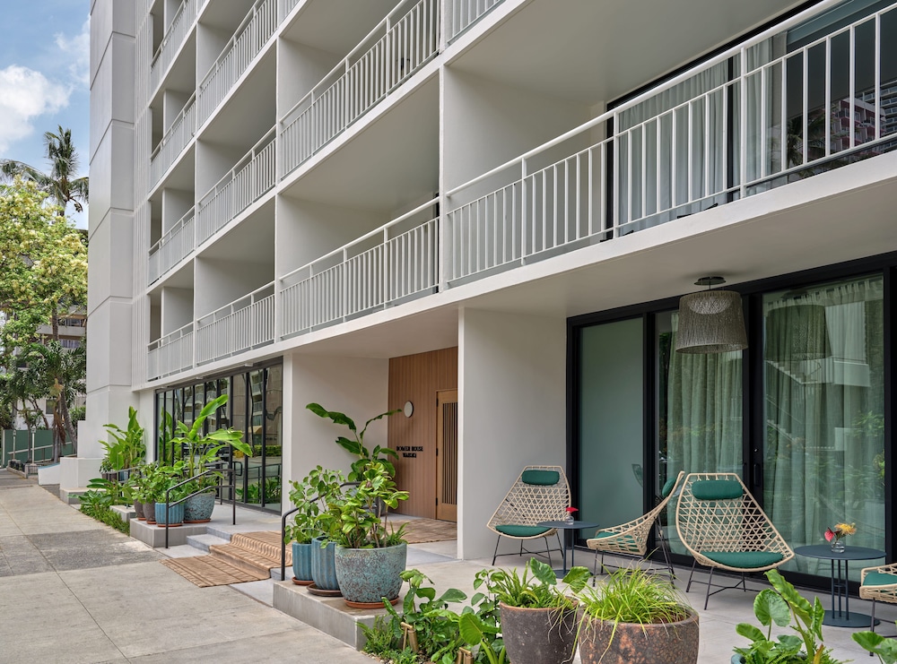 Romer House Waikiki — Hotel building in Honolulu, Hawaii