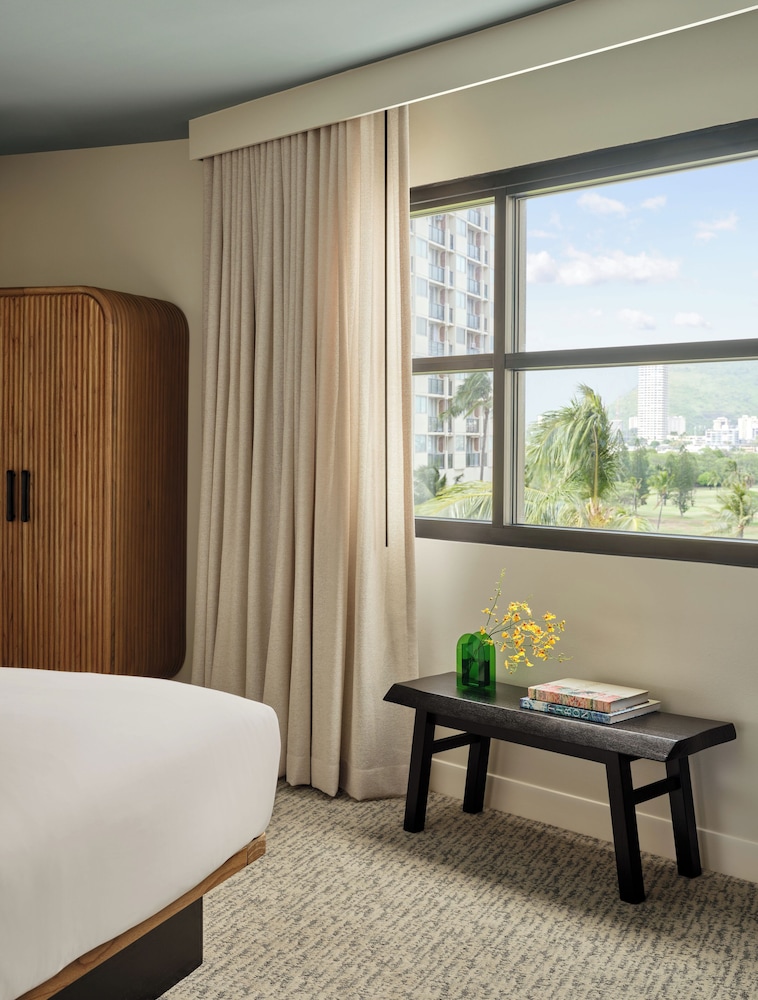 Romer House Waikiki — Hotel rooms in Honolulu, Hawaii