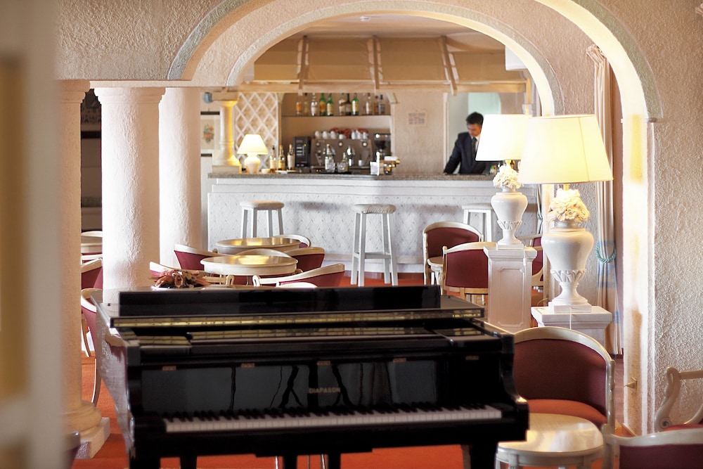 Grand Hotel Smeraldo Beach — Restaurant & bars in Arzachena, Sardinia
