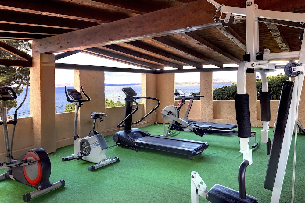 Grand Hotel Smeraldo Beach — Sports & recreation in Arzachena, Sardinia