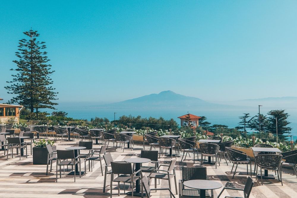 Grand Hotel Vesuvio — Restaurant & bars in Sorrento, Campania