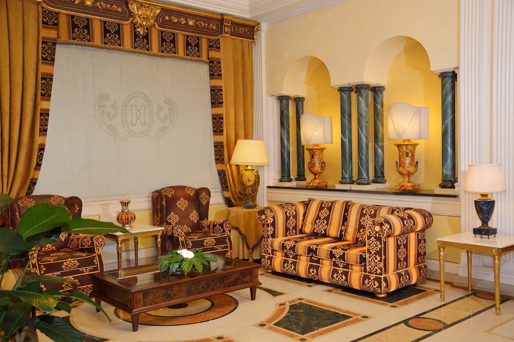 Hellenia Yachting Hotel — Hotel rooms in Giardini Naxos, Sicily