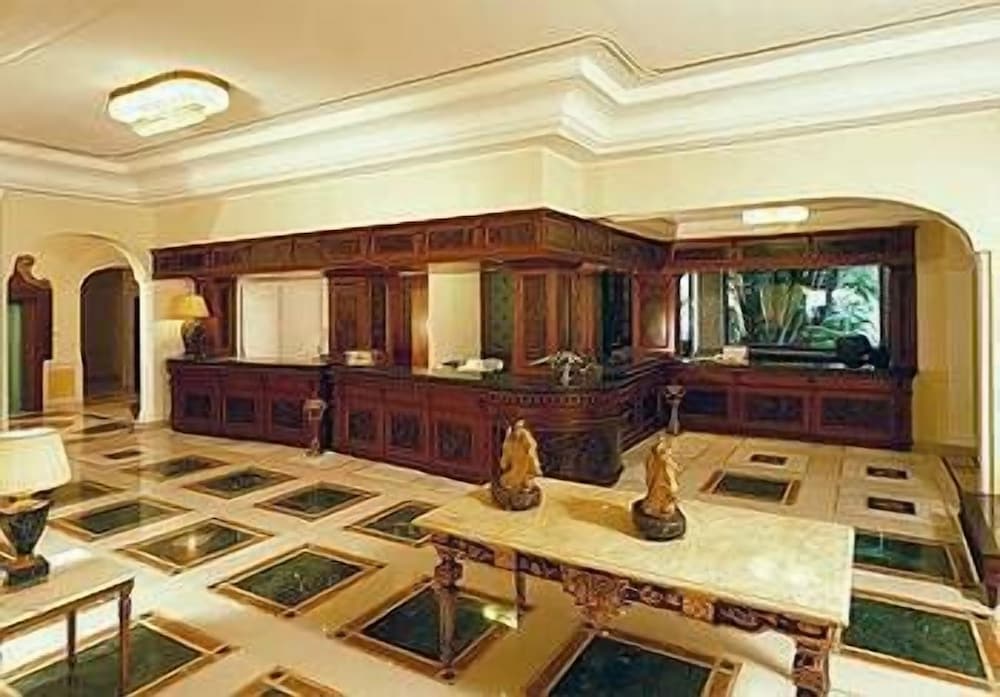Hellenia Yachting Hotel — Hotel building in Giardini Naxos, Sicily