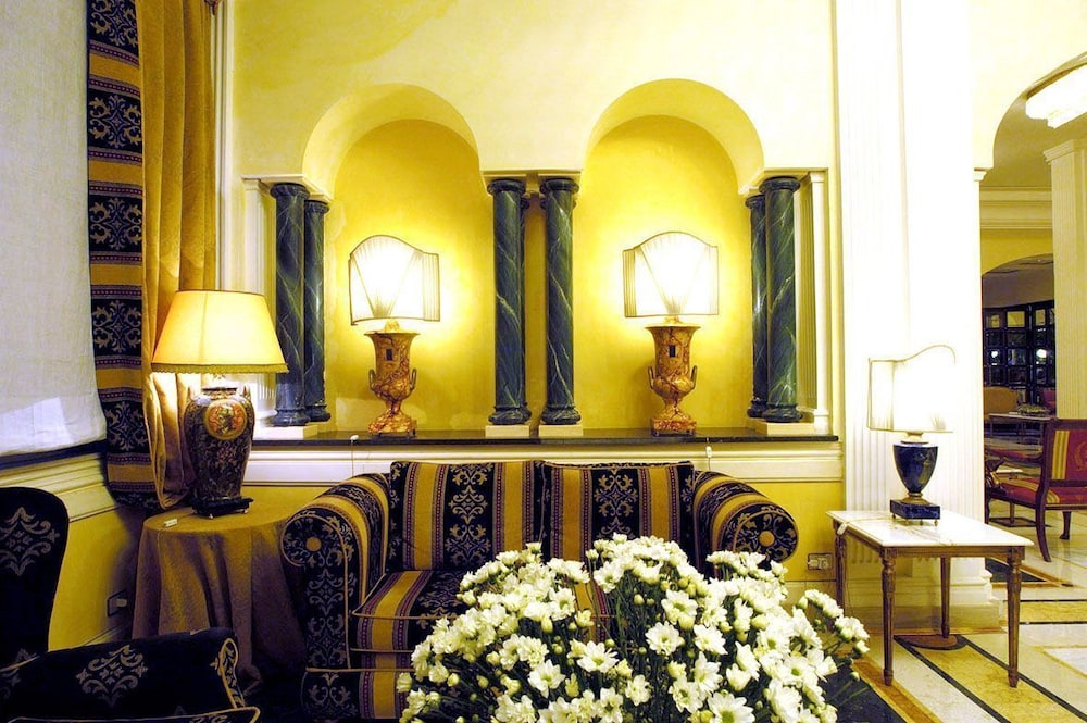 Hellenia Yachting Hotel — Hotel rooms in Giardini Naxos, Sicily