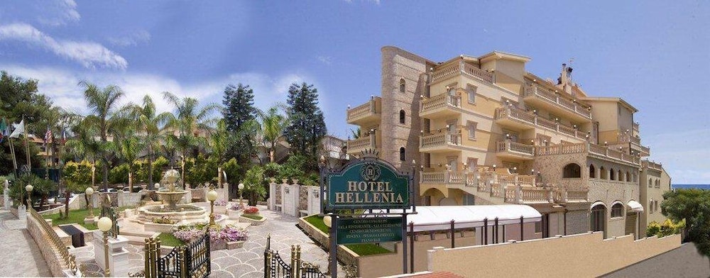 Hellenia Yachting Hotel - zdjęcie 4