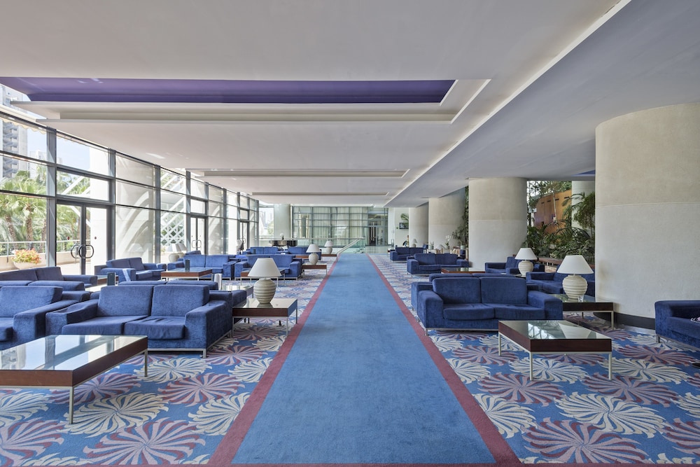 Melia Benidorm — Hotel building in Benidorm, Valencian Community