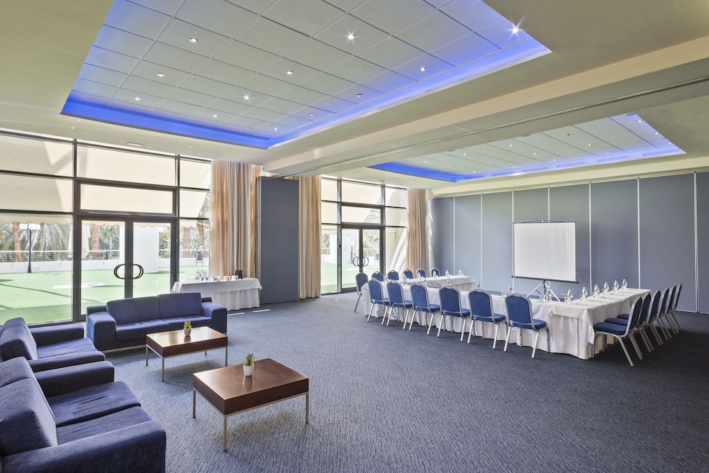 Melia Benidorm — Hotel building in Benidorm, Valencian Community