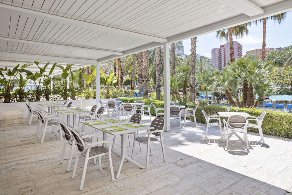 Melia Benidorm — Restaurant & bars in Benidorm, Valencian Community
