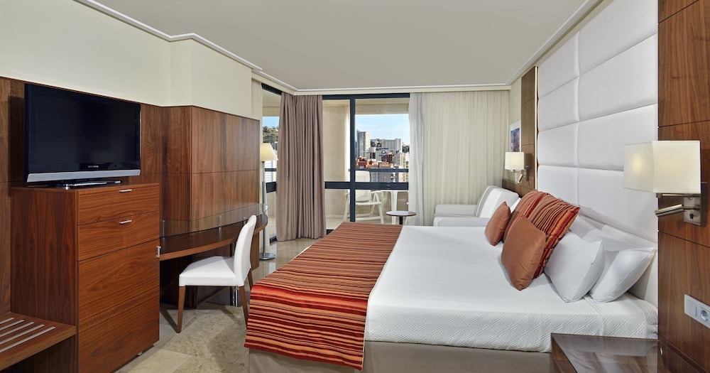 Melia Benidorm — Hotel rooms in Benidorm, Valencian Community