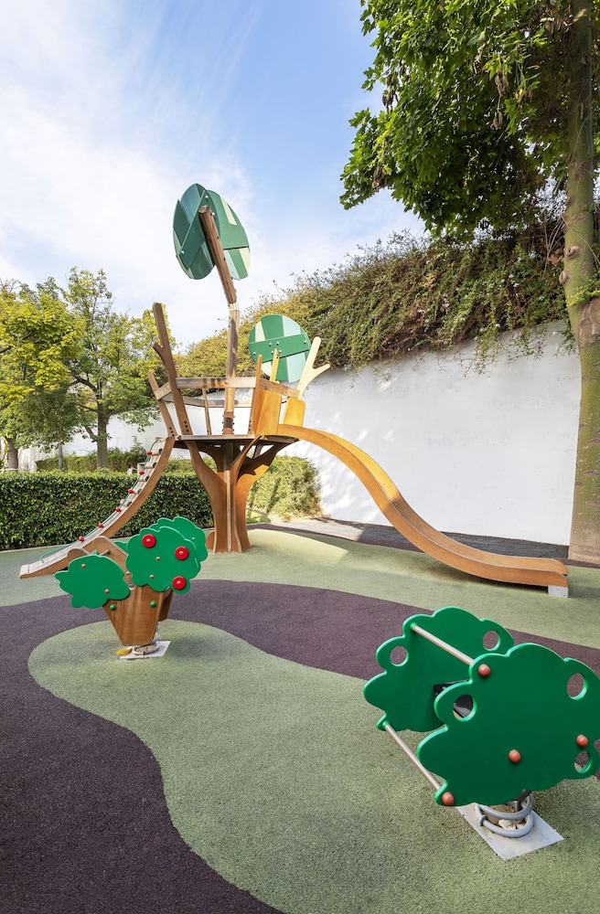 Melia Benidorm — Attractions for children in Benidorm, Valencian Community